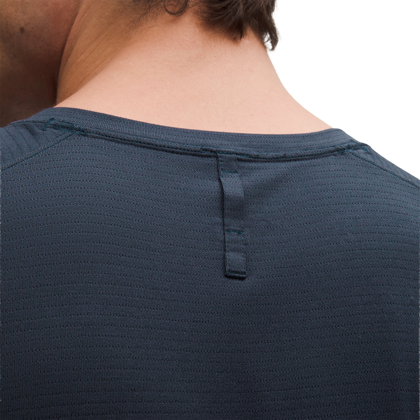 MAVERIK // lululemon LICENSE TO TRAIN SHORT SLEEVE